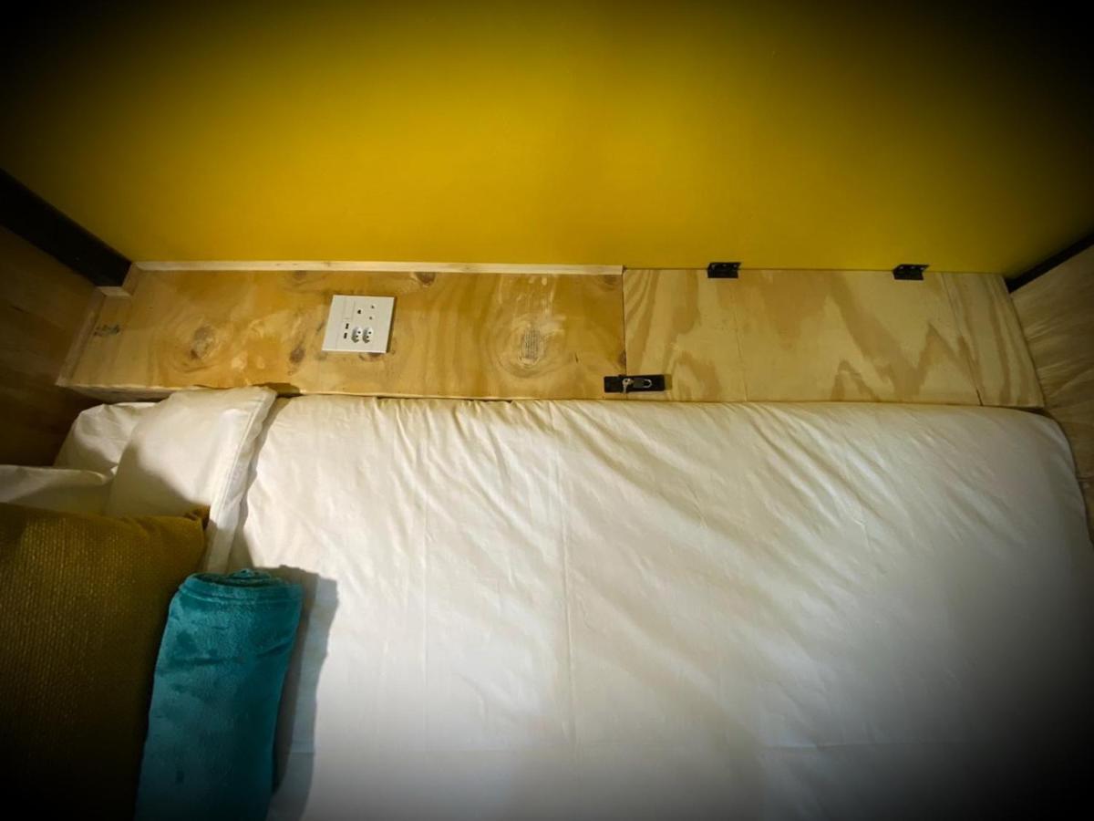 Uthando Backpackers Lodge Oudtshoorn Extérieur photo